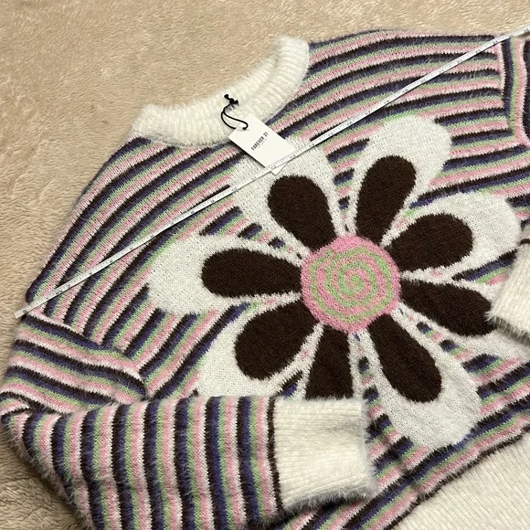 FOREVER 21 Fuzzy Striped Floral Graphic Sweater - Picture 14 of 16